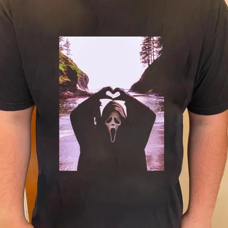 Ghostface Heart Spooky Halloween Graphic T-Shirt / Sweatshirt / Hoodie