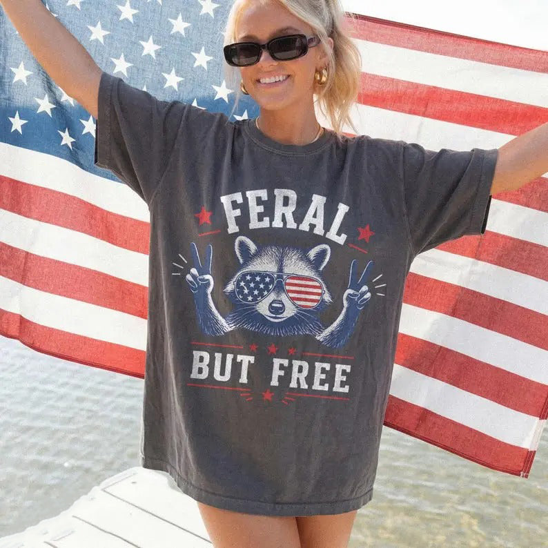 USA 250th Birthday Patriotic Freedom Raccoon T-Shirt / Sweatshirt / Hoodie