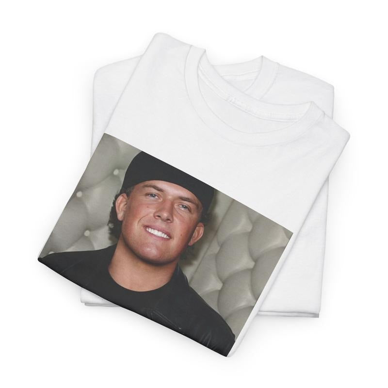 Dart White Boy T-Shirt / Sweatshirt / Hoodie