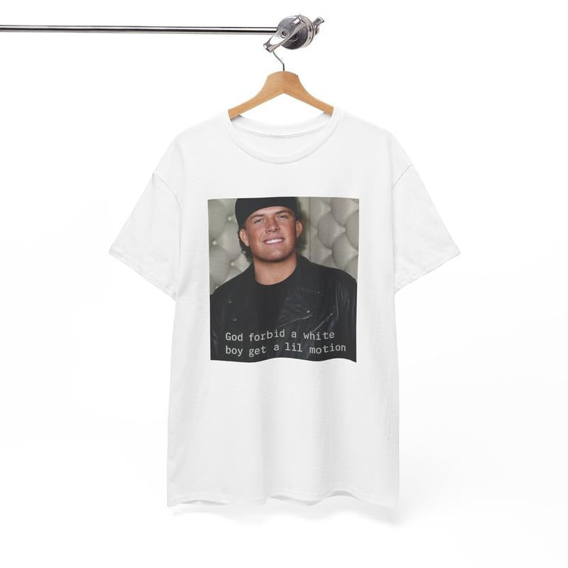 Dart White Boy T-Shirt / Sweatshirt / Hoodie